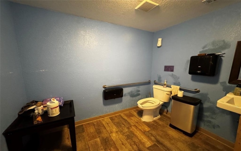 2001 Harrison Street, Bellmead, TX 76705, ,Commercial Sale,For Sale,2001 Harrison Street,0,21187151