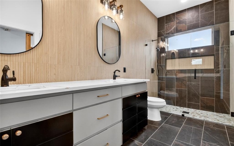 124 Aztec Drive, Mabank, TX 75156, 4 Habitaciones Habitaciones , ,2 BañosBaños,Residential,En Venta,124 Aztec Drive,0,21187196