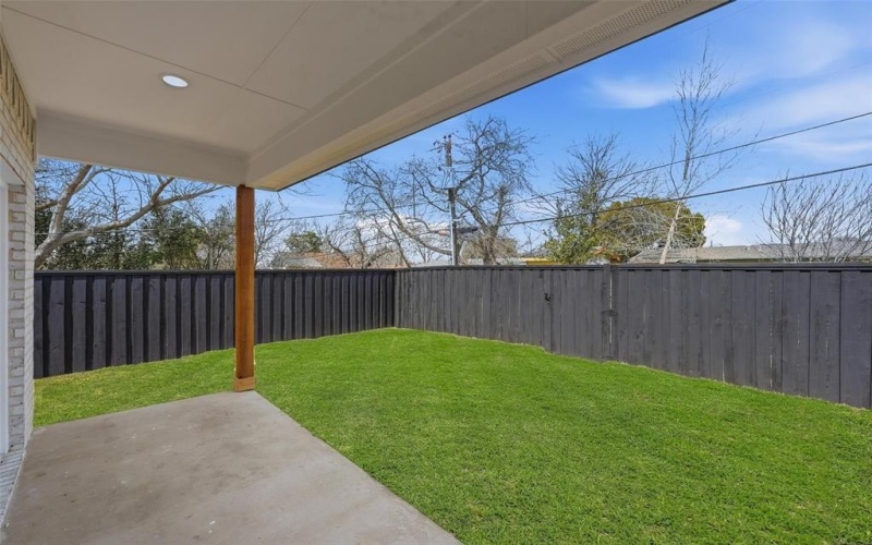 2633 Overland Drive, Farmers Branch, TX 75234, 4 Bedrooms Bedrooms, ,2 BathroomsBathrooms,Residential,For Sale,2633 Overland Drive,0,21187297