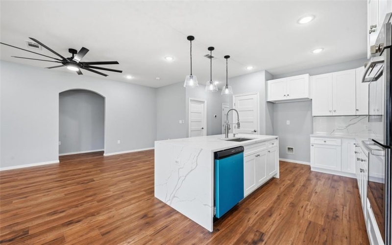 2633 Overland Drive, Farmers Branch, TX 75234, 4 Bedrooms Bedrooms, ,2 BathroomsBathrooms,Residential,For Sale,2633 Overland Drive,0,21187297