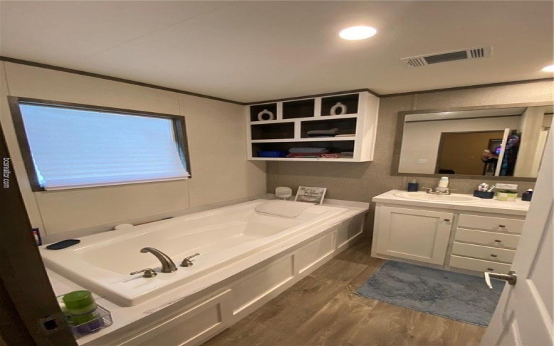 107 Ridgeview, College Station, TX 77845, 3 Habitaciones Habitaciones , ,2 BañosBaños,Residential,En Venta,107 Ridgeview,0,26002302