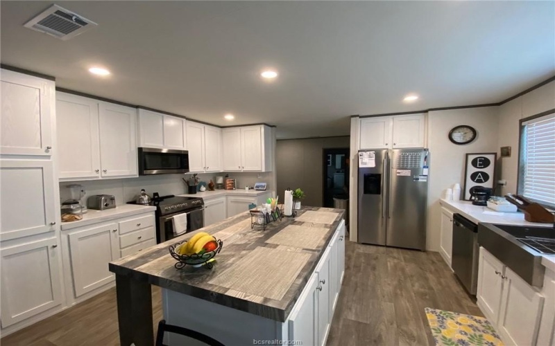 107 Ridgeview, College Station, TX 77845, 3 Habitaciones Habitaciones , ,2 BañosBaños,Residential,En Venta,107 Ridgeview,0,26002302