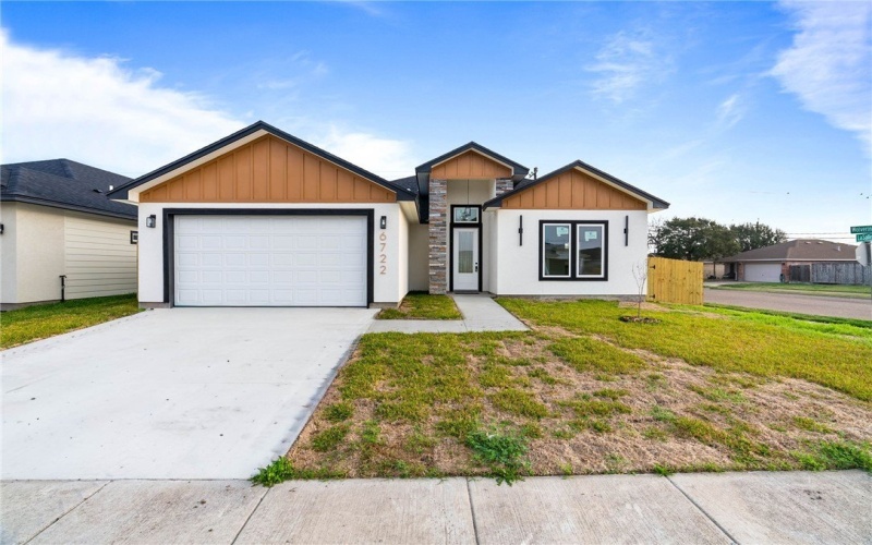 6722 La Salle Drive, Corpus Christi, TX 78414, 4 Habitaciones Habitaciones , ,3 BañosBaños,Residential,En Venta,6722 La Salle Drive,0,471992