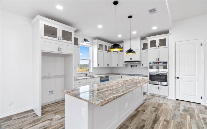 6722 La Salle Drive, Corpus Christi, TX 78414, 4 Habitaciones Habitaciones , ,3 BañosBaños,Residential,En Venta,6722 La Salle Drive,0,471992