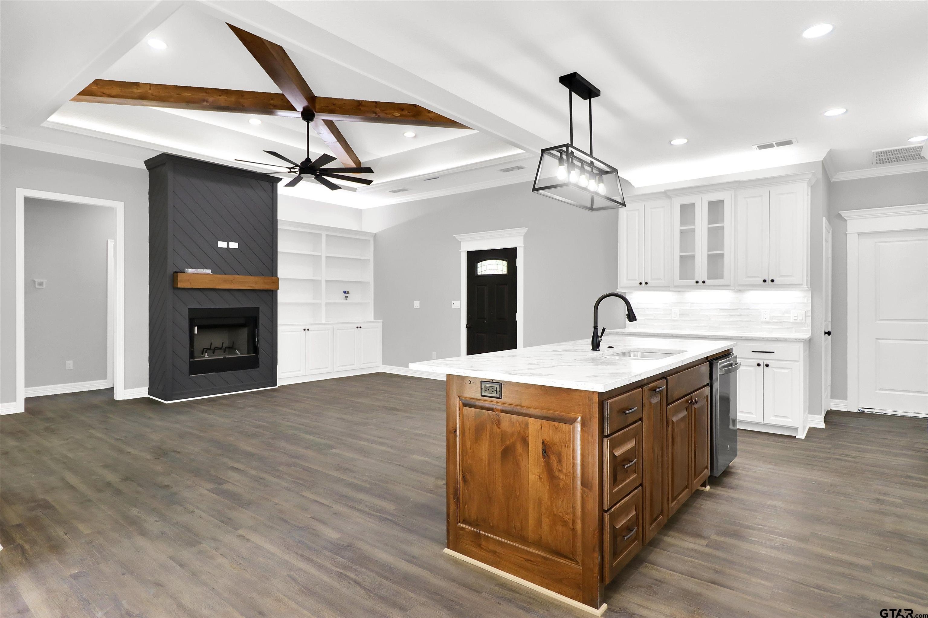 105 Johnston, Arp, TX 75750, 3 Bedrooms Bedrooms, ,2 BathroomsBathrooms,Residential,For Sale,105 Johnston,0,25016315