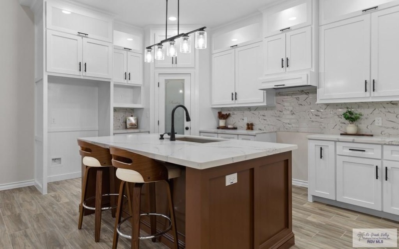 2401 BLUE SKY DR, WESLACO, TX 78596, 3 Bedrooms Bedrooms, ,2 BathroomsBathrooms,Residential,For Sale,2401 BLUE SKY DR,0,29772305