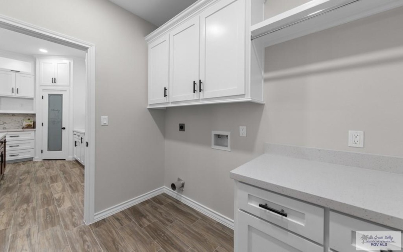 2401 BLUE SKY DR, WESLACO, TX 78596, 3 Bedrooms Bedrooms, ,2 BathroomsBathrooms,Residential,For Sale,2401 BLUE SKY DR,0,29772305