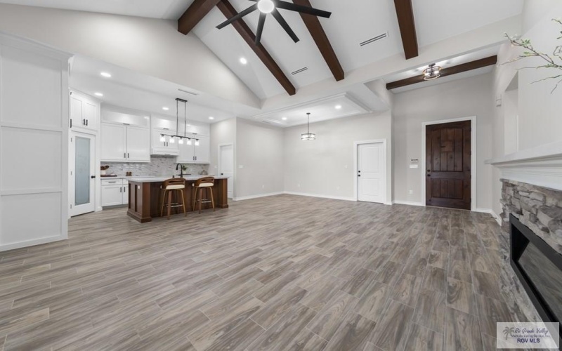 2401 BLUE SKY DR, WESLACO, TX 78596, 3 Bedrooms Bedrooms, ,2 BathroomsBathrooms,Residential,For Sale,2401 BLUE SKY DR,0,29772305