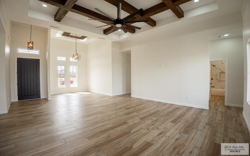 8514 BELLAGIO CIR, HARLINGEN, TX 78552, 4 Bedrooms Bedrooms, ,3 BathroomsBathrooms,Residential,For Sale,8514 BELLAGIO CIR,0,29772310