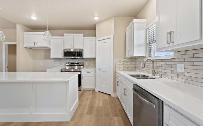 16706 N County Road 1200, Shallowater, TX 79363, 3 Bedrooms Bedrooms, ,2 BathroomsBathrooms,Residential,For Sale,16706 N County Road 1200,0,202602399