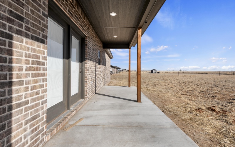 16706 N County Road 1200, Shallowater, TX 79363, 3 Bedrooms Bedrooms, ,2 BathroomsBathrooms,Residential,For Sale,16706 N County Road 1200,0,202602399