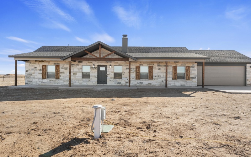 16706 N County Road 1200, Shallowater, TX 79363, 3 Bedrooms Bedrooms, ,2 BathroomsBathrooms,Residential,For Sale,16706 N County Road 1200,0,202602399