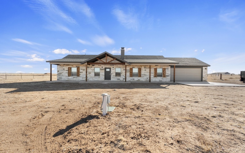 16706 N County Road 1200, Shallowater, TX 79363, 3 Bedrooms Bedrooms, ,2 BathroomsBathrooms,Residential,For Sale,16706 N County Road 1200,0,202602399