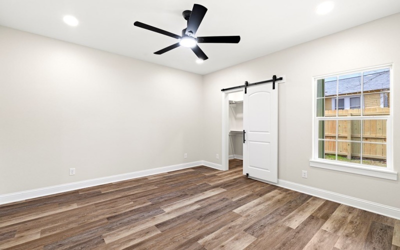 524 Burk Street, Nacogdoches, TX 75961, 4 Habitaciones Habitaciones , ,2 BañosBaños,Residential,En Venta,524 Burk Street,0,70010024