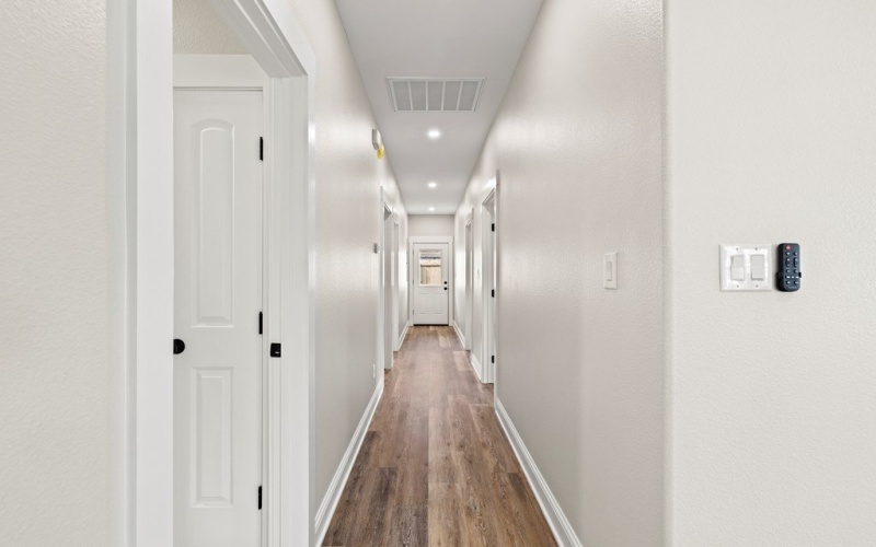 524 Burk Street, Nacogdoches, TX 75961, 4 Habitaciones Habitaciones , ,2 BañosBaños,Residential,En Venta,524 Burk Street,0,70010024