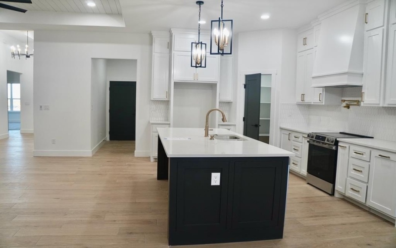 8635 Santa Isabella, Odessa, TX 79765, 4 Bedrooms Bedrooms, ,2 BathroomsBathrooms,Residential,For Sale,8635 Santa Isabella,0,167597