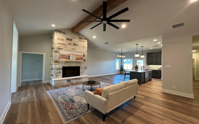 3606 Grandview Drive, San Angelo, TX 76904, 4 Bedrooms Bedrooms, ,3 BathroomsBathrooms,Residential,For Sale,3606 Grandview Drive,0,130172