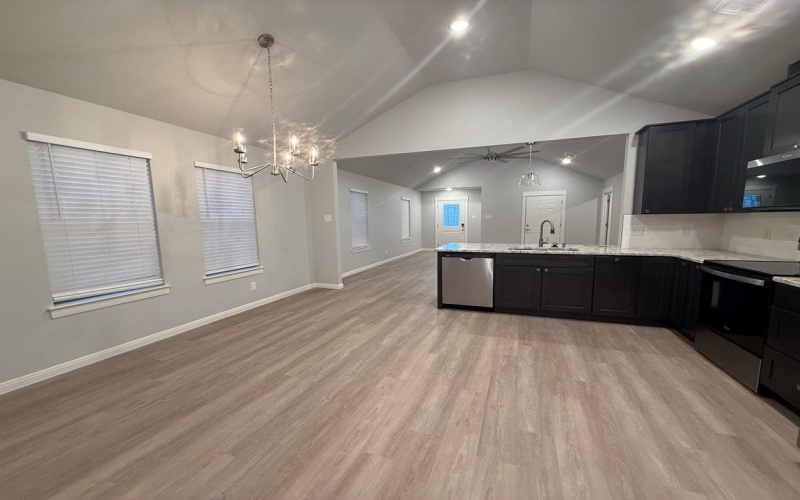 6103 Valley Pine Drive, San Angelo, TX 76904, 3 Bedrooms Bedrooms, ,2 BathroomsBathrooms,Residential,For Sale,6103 Valley Pine Drive,0,130203