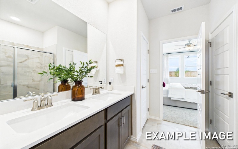 4942 Mala Vida, San Antonio, TX 78222, 5 Habitaciones Habitaciones , ,2 BañosBaños,Residential,En Venta,4942 Mala Vida,0,1943377