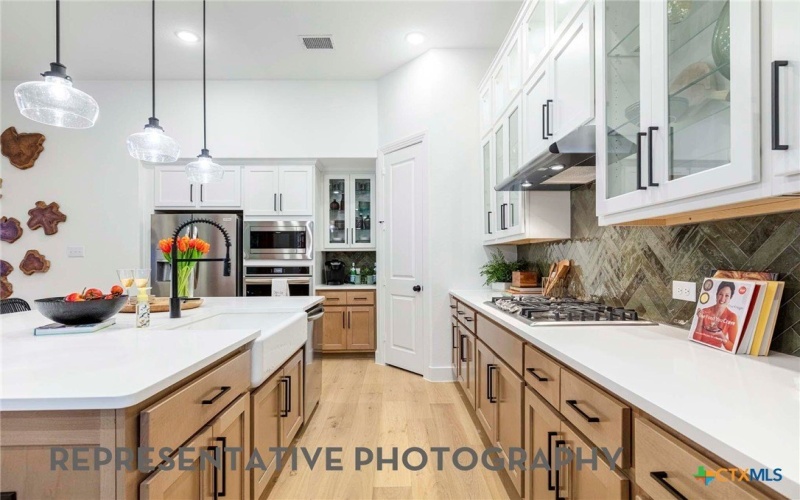 164 Stock Pond Trail, Kyle, TX 78640, 4 Habitaciones Habitaciones , ,3 BañosBaños,Residential,En Venta,164 Stock Pond Trail,0,605278