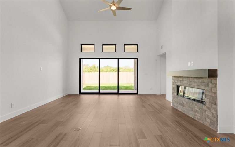 945 Nolte Bend, Seguin, TX 78155, 4 Bedrooms Bedrooms, ,3 BathroomsBathrooms,Residential,For Sale,945 Nolte Bend,0,605300