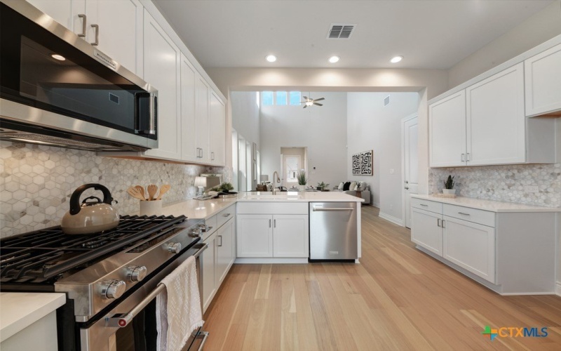 618 Chambray Road, New Braunfels, TX 78130, 3 Bedrooms Bedrooms, ,2 BathroomsBathrooms,Residential,For Sale,618 Chambray Road,0,605313