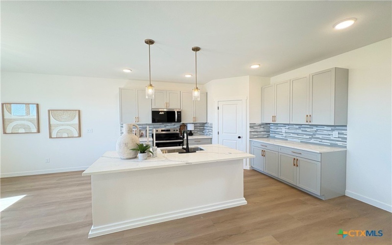 727 Liberty Park Drive, Belton, TX 76513, 4 Bedrooms Bedrooms, ,2 BathroomsBathrooms,Residential,For Sale,727 Liberty Park Drive,0,605319