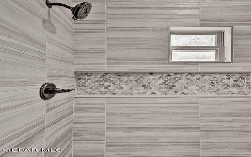 913 Bilton Place, El Paso, TX 79928, 4 Bedrooms Bedrooms, ,3 BathroomsBathrooms,Residential,For Sale,913 Bilton Place,0,938732