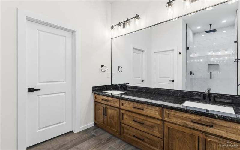 2910 Arboledas Drive, San Juan, TX 78589, 3 Bedrooms Bedrooms, ,2 BathroomsBathrooms,Residential,For Sale,2910 Arboledas Drive,0,494974