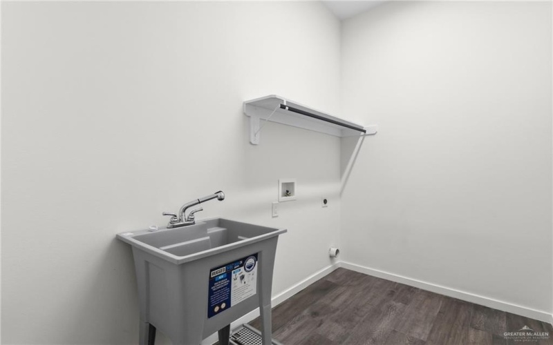 2910 Arboledas Drive, San Juan, TX 78589, 3 Bedrooms Bedrooms, ,2 BathroomsBathrooms,Residential,For Sale,2910 Arboledas Drive,0,494974