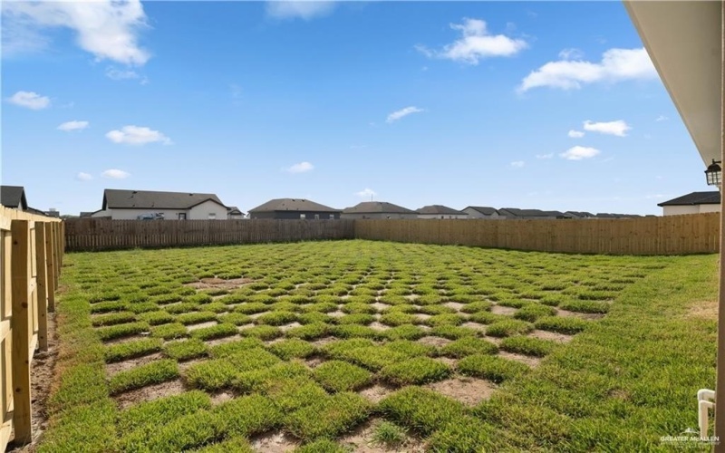 1710 Karianna Drive, Mercedes, TX 78570, 3 Bedrooms Bedrooms, ,2 BathroomsBathrooms,Residential,For Sale,1710 Karianna Drive,0,496528