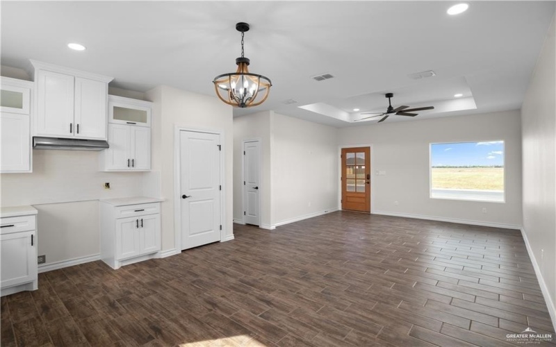 1710 Karianna Drive, Mercedes, TX 78570, 3 Bedrooms Bedrooms, ,2 BathroomsBathrooms,Residential,For Sale,1710 Karianna Drive,0,496528