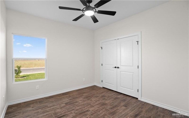 1710 Karianna Drive, Mercedes, TX 78570, 3 Bedrooms Bedrooms, ,2 BathroomsBathrooms,Residential,For Sale,1710 Karianna Drive,0,496528