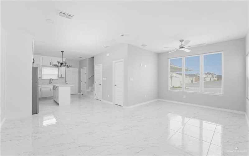 2408 E San Andrea Street unit: 3, Edinburg, TX 78504, 2 Habitaciones Habitaciones , ,2 BañosBaños,Residential,En Venta,2408 E San Andrea Street unit: 3,0,496556