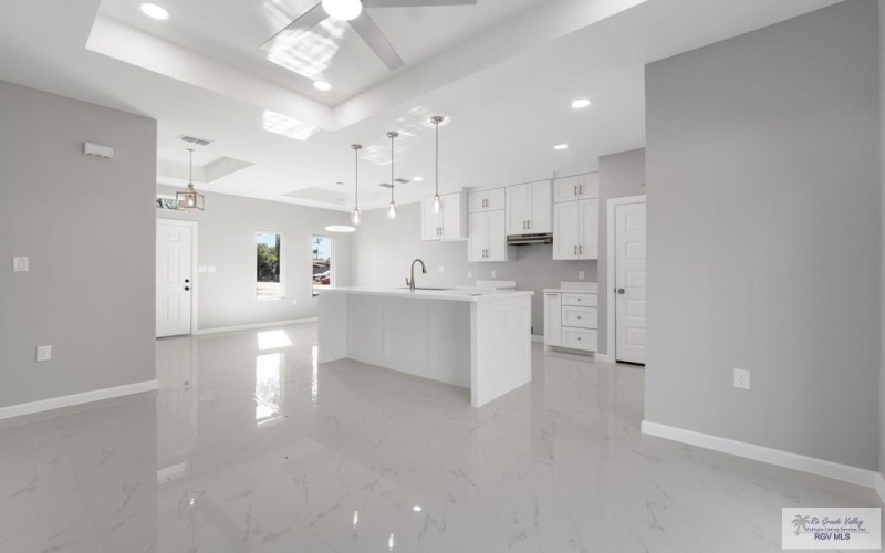 705 SAN MANUEL LN., BROWNSVILLE, TX 78521, 3 Bedrooms Bedrooms, ,2 BathroomsBathrooms,Residential,For Sale,705 SAN MANUEL LN.,0,29771449