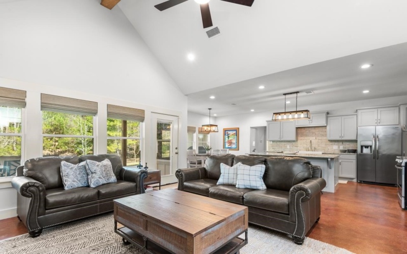 534 Angelina, Brookeland, TX 75931, 4 Bedrooms Bedrooms, ,2 BathroomsBathrooms,Residential,For Sale,534 Angelina,0,70010029