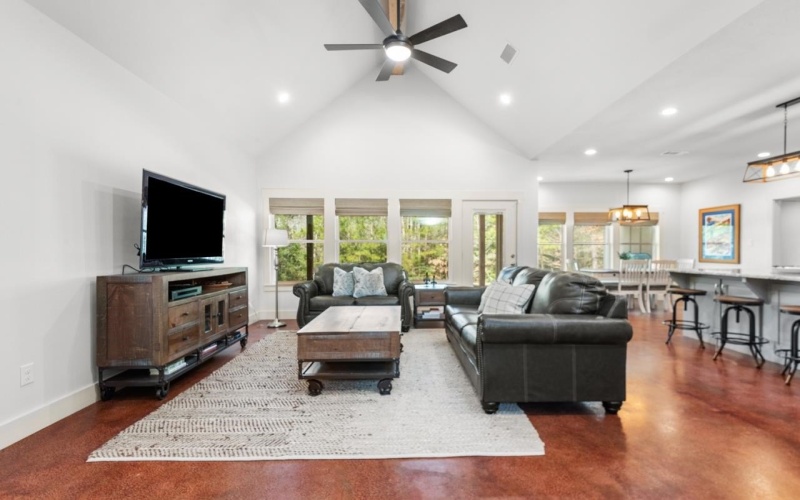 534 Angelina, Brookeland, TX 75931, 4 Bedrooms Bedrooms, ,2 BathroomsBathrooms,Residential,For Sale,534 Angelina,0,70010029