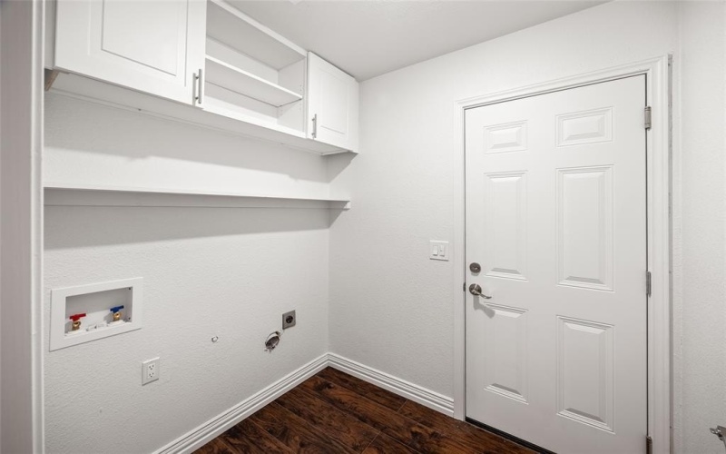 3300 Bandolino Lane, Plano, TX 75023, 4 Bedrooms Bedrooms, ,3 BathroomsBathrooms,Residential,For Sale,3300 Bandolino Lane,0,20948192