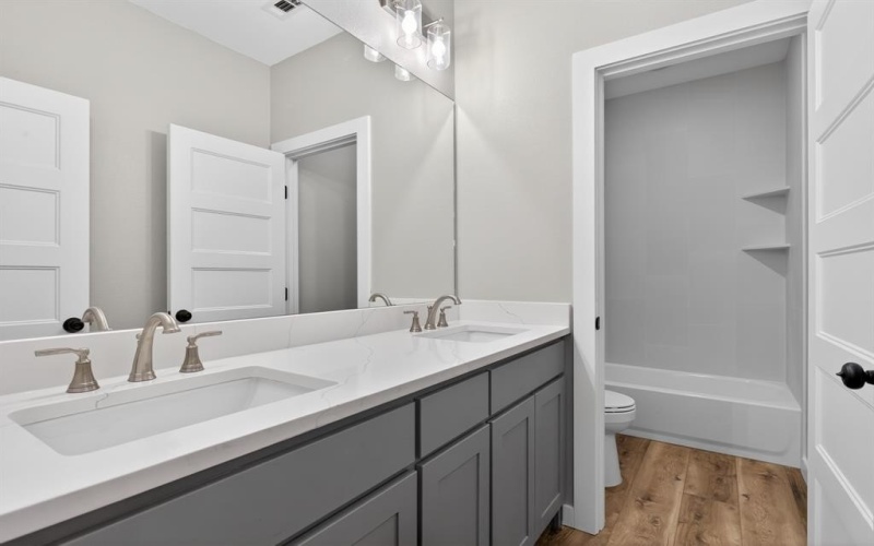 3323 FM 3164, Gainesville, TX 76240, 4 Habitaciones Habitaciones , ,2 BañosBaños,Residential,En Venta,3323 FM 3164,0,21134196