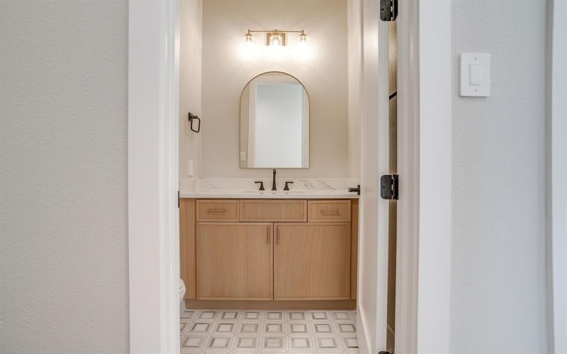 456 Acorn Trail, Granbury, TX 76049, 4 Bedrooms Bedrooms, ,5 BathroomsBathrooms,Residential,For Sale,456 Acorn Trail,0,21186922