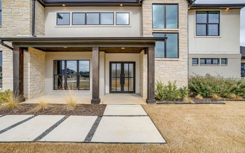 456 Acorn Trail, Granbury, TX 76049, 4 Bedrooms Bedrooms, ,5 BathroomsBathrooms,Residential,For Sale,456 Acorn Trail,0,21186922