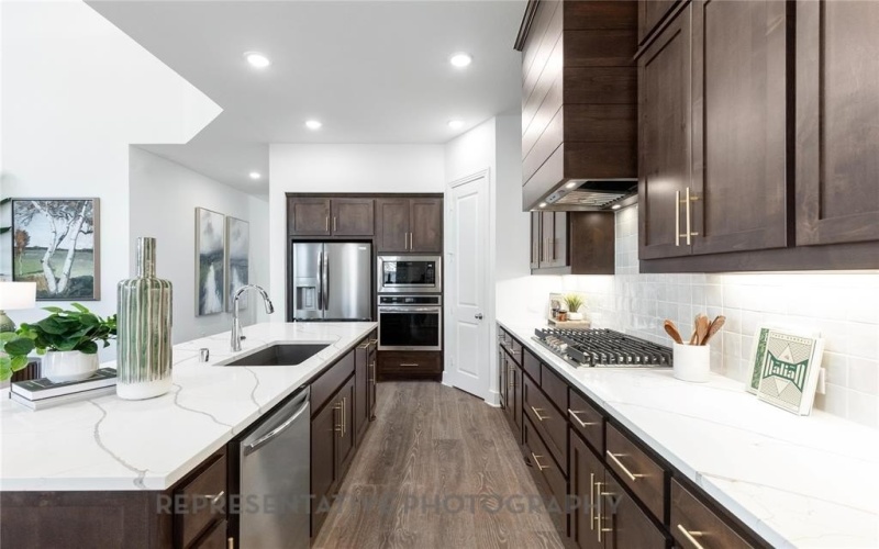 9909 Morning Cloak Drive, Denton, TX 76207, 4 Bedrooms Bedrooms, ,5 BathroomsBathrooms,Residential,For Sale,9909 Morning Cloak Drive,0,21187390