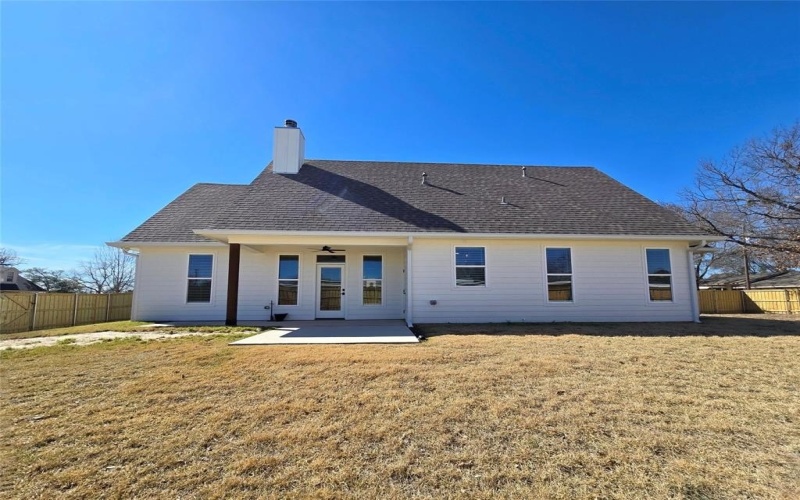 139 Green Meadow, Van, TX 75790, 3 Bedrooms Bedrooms, ,2 BathroomsBathrooms,Residential,For Sale,139 Green Meadow,0,21187652