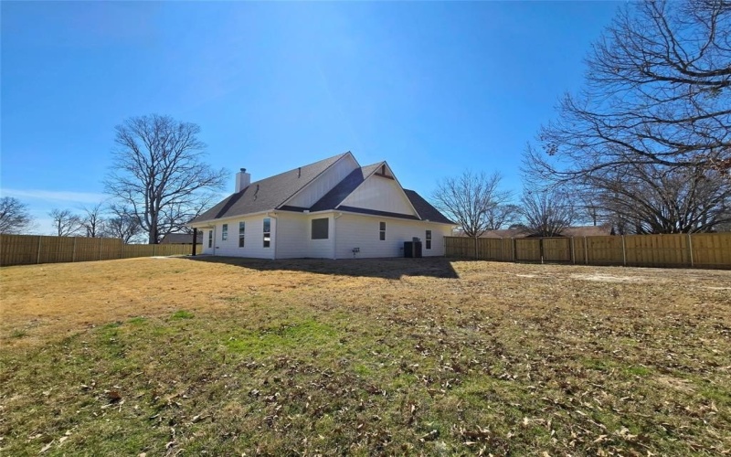 139 Green Meadow, Van, TX 75790, 3 Bedrooms Bedrooms, ,2 BathroomsBathrooms,Residential,For Sale,139 Green Meadow,0,21187652