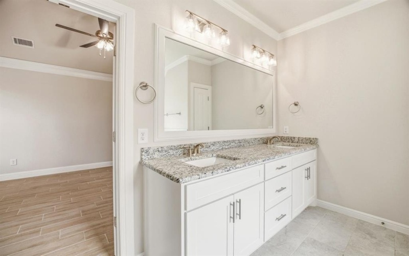 400 Sun Flower Court, Tolar, TX 76476, 4 Habitaciones Habitaciones , ,2 BañosBaños,Residential,En Venta,400 Sun Flower Court,0,21188087