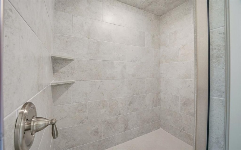 400 Sun Flower Court, Tolar, TX 76476, 4 Habitaciones Habitaciones , ,2 BañosBaños,Residential,En Venta,400 Sun Flower Court,0,21188087