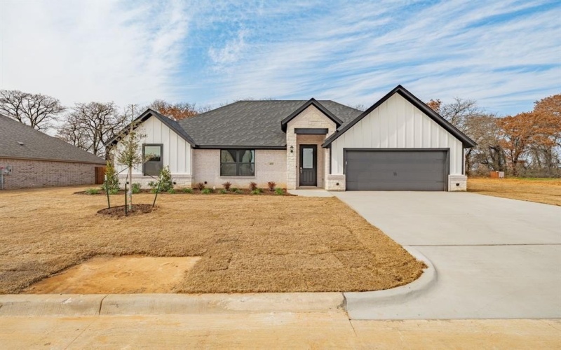 400 Sun Flower Court, Tolar, TX 76476, 4 Habitaciones Habitaciones , ,2 BañosBaños,Residential,En Venta,400 Sun Flower Court,0,21188087