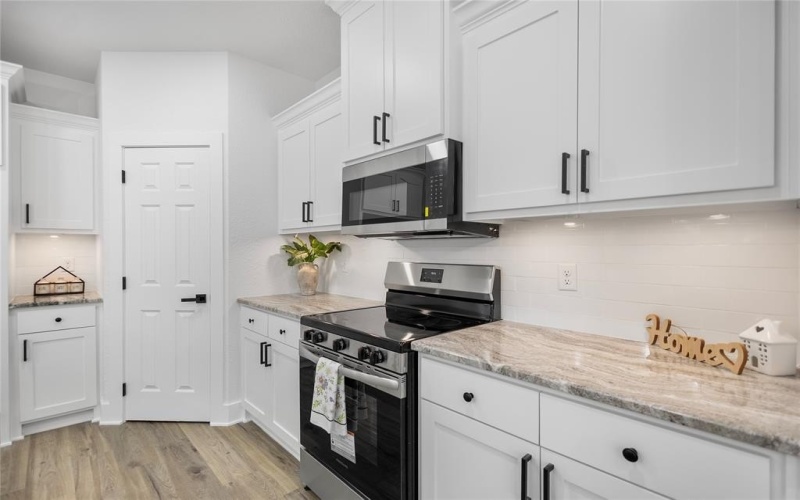 928 Duckenfield, Tyler, TX 75701, 3 Habitaciones Habitaciones , ,2 BañosBaños,Residential,En Venta,928 Duckenfield,0,21188214