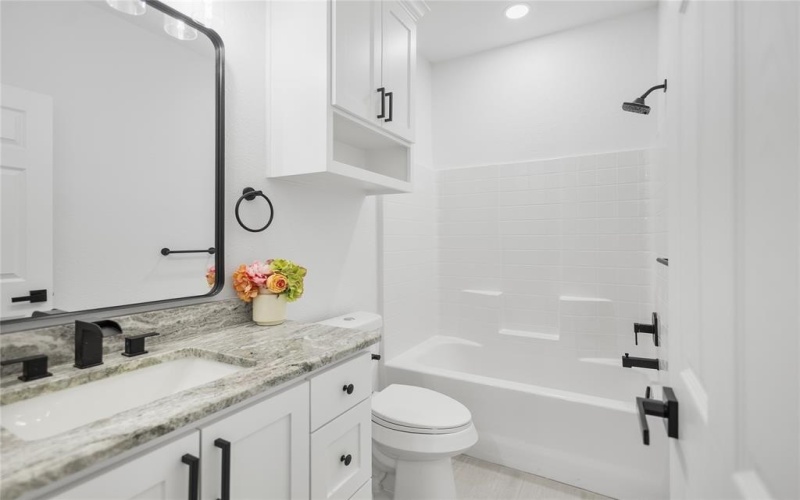 928 Duckenfield, Tyler, TX 75701, 3 Habitaciones Habitaciones , ,2 BañosBaños,Residential,En Venta,928 Duckenfield,0,21188214