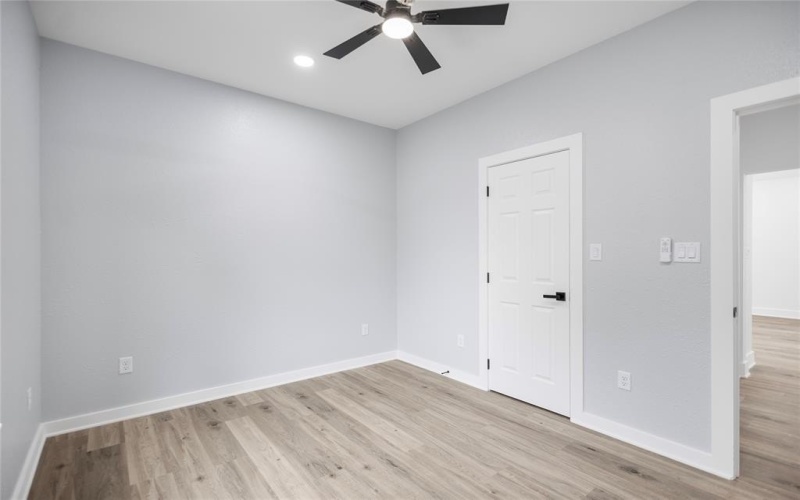 928 Duckenfield, Tyler, TX 75701, 3 Habitaciones Habitaciones , ,2 BañosBaños,Residential,En Venta,928 Duckenfield,0,21188214